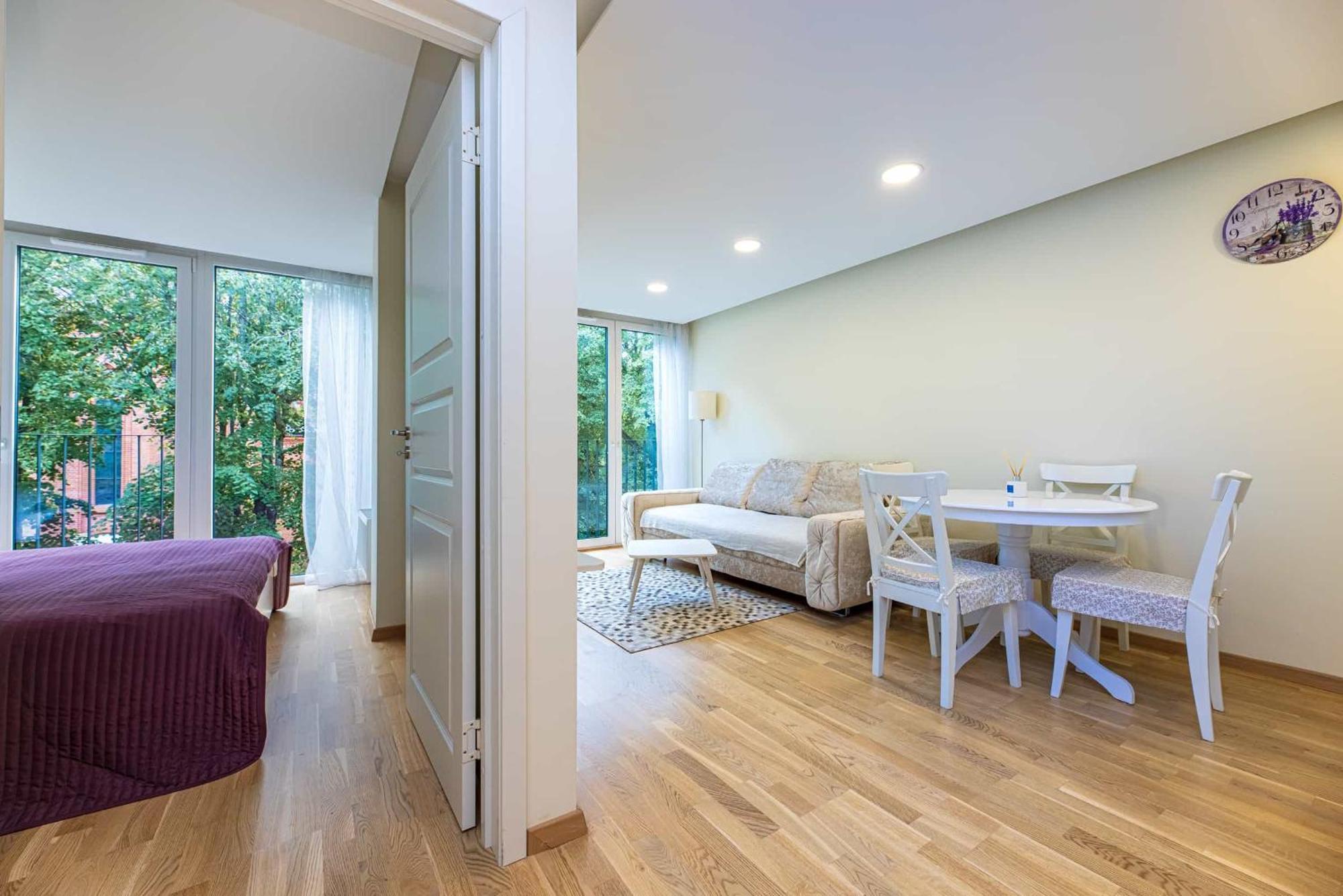 Central Square Apartments Παλάγκα Δωμάτιο φωτογραφία